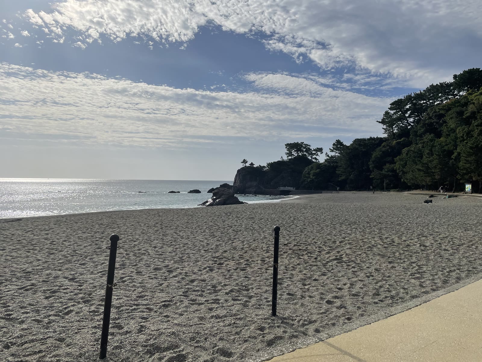 桂浜の砂浜と海
